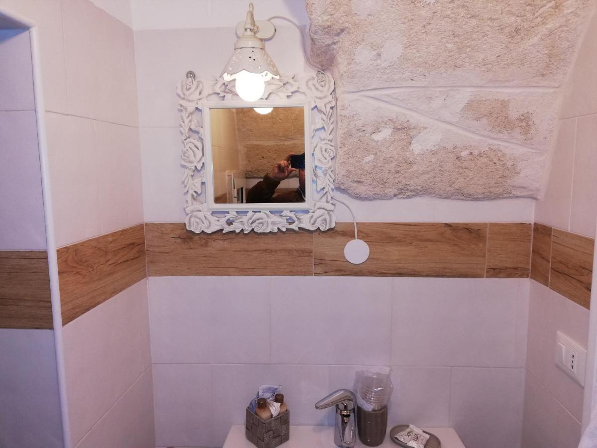 Al Rosa Antico Hotel Monopoli Luaran gambar