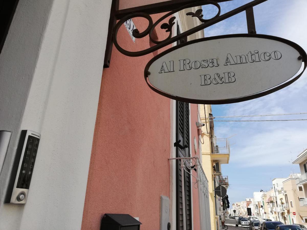 Al Rosa Antico Hotel Monopoli Luaran gambar