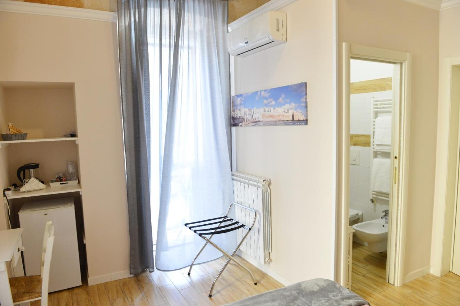 Al Rosa Antico Hotel Monopoli Luaran gambar